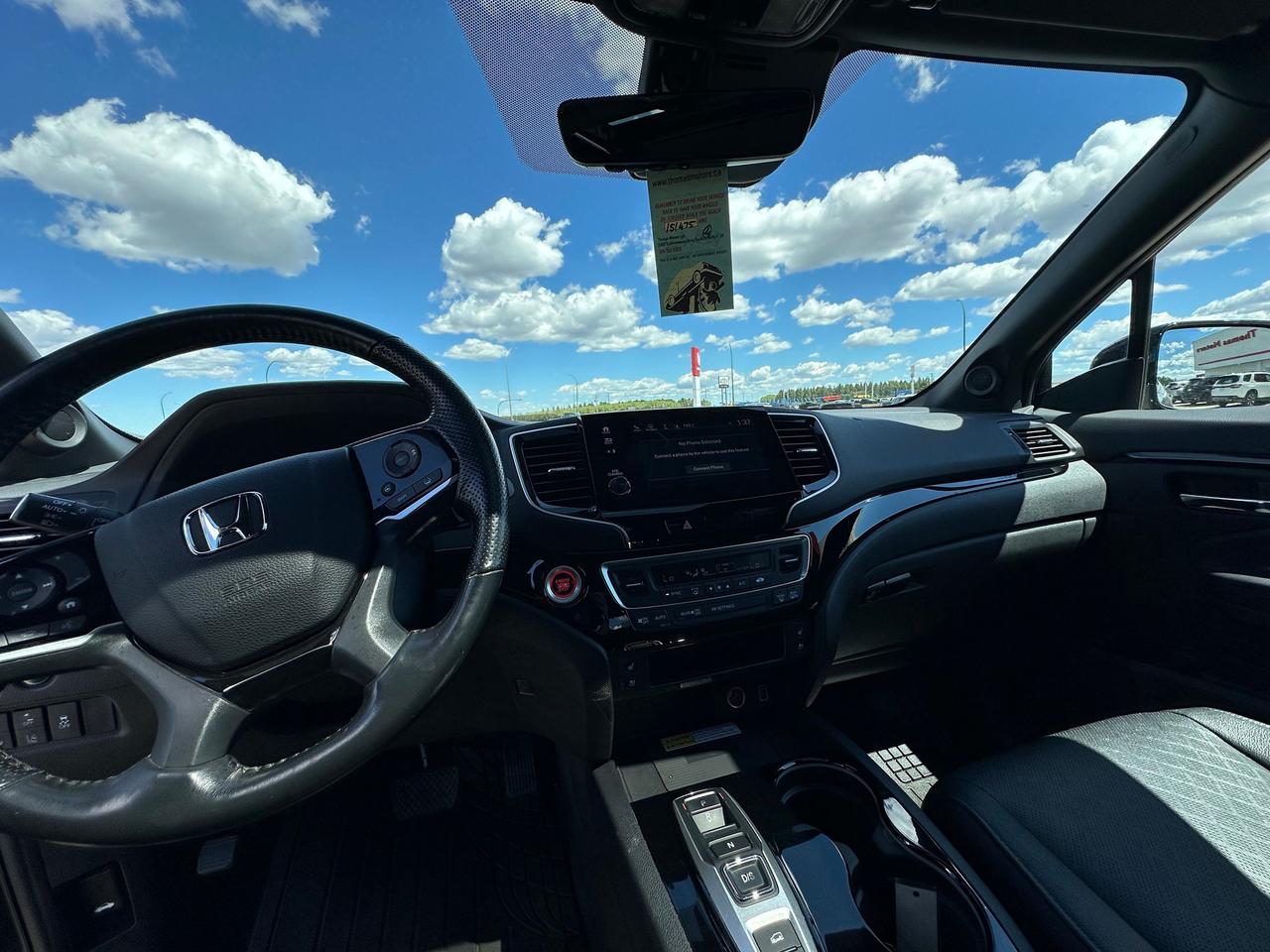 2019 Honda Passport Touring AWD Photo