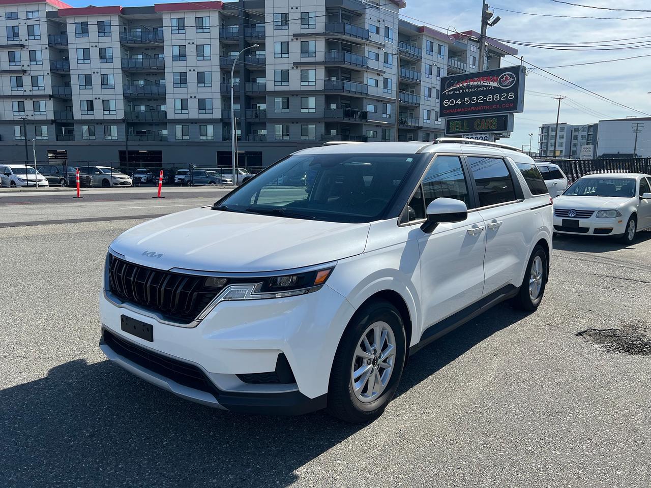 2024 Kia Carnival LX+ Photo