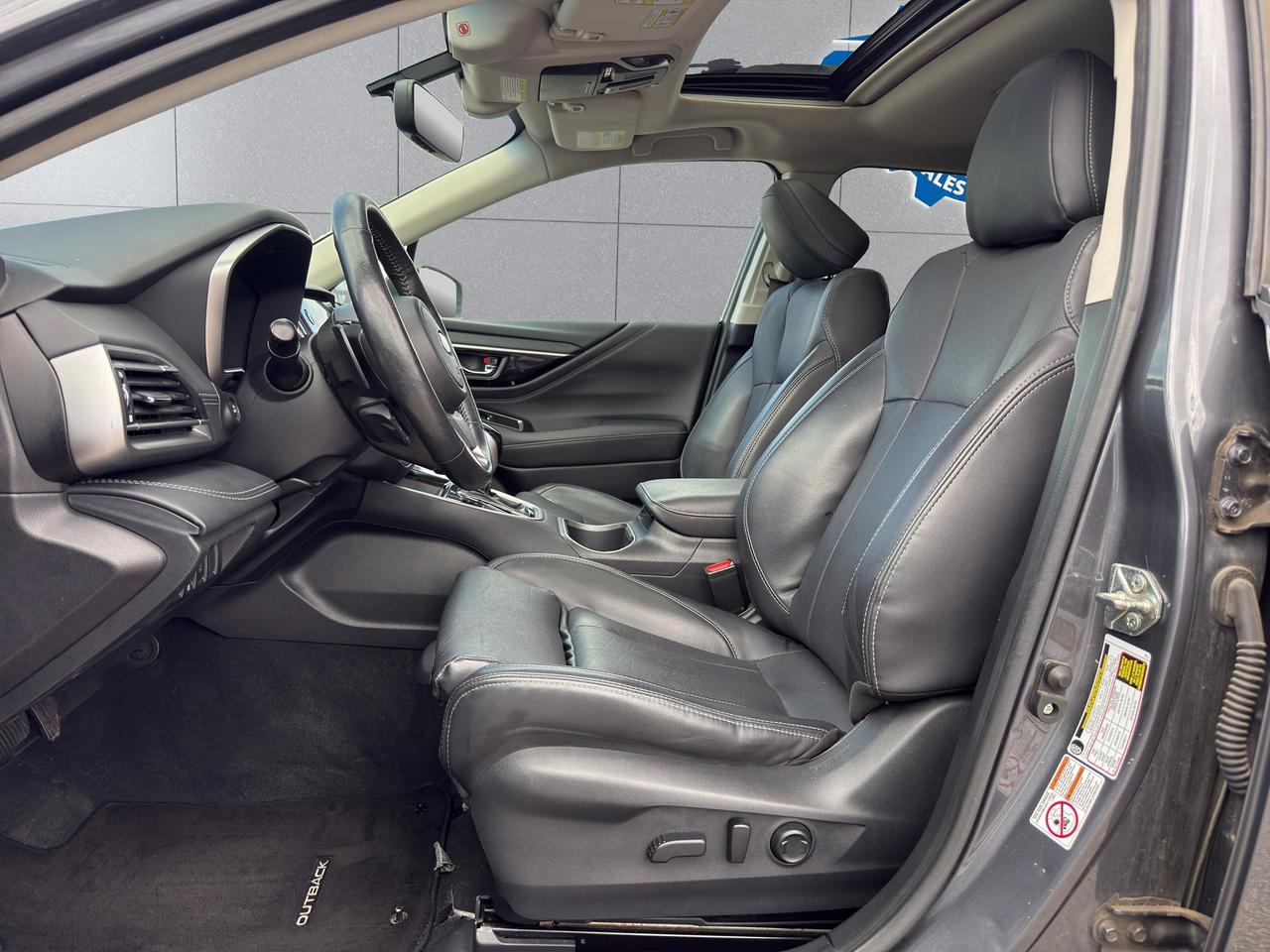2020 Subaru Outback LIMITED Photo