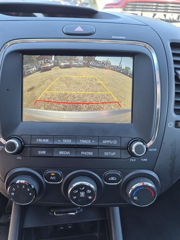2017 Kia Forte 4DR SDN AUTO LX+ Photo