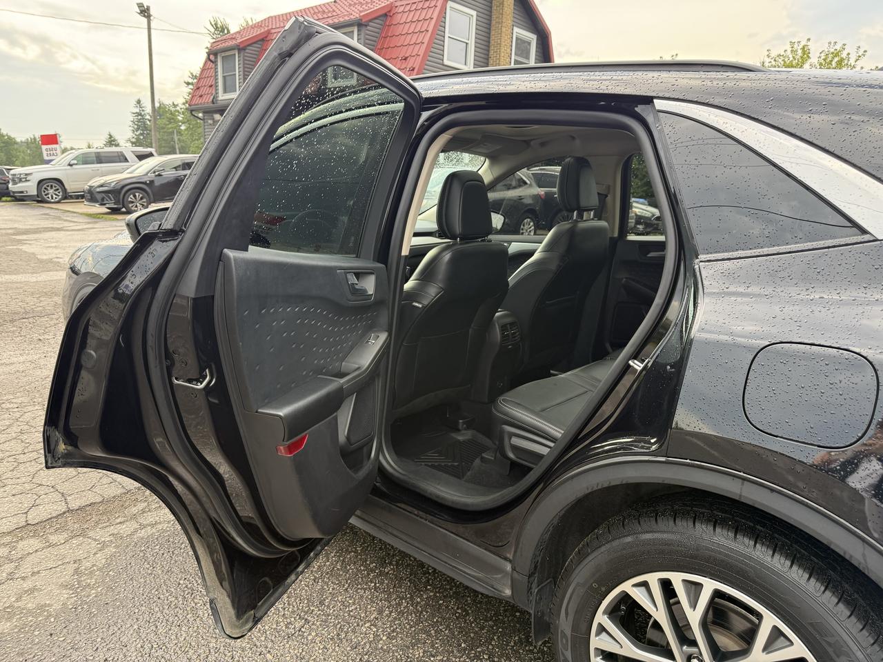 2020 Ford Escape SEL AWD Photo