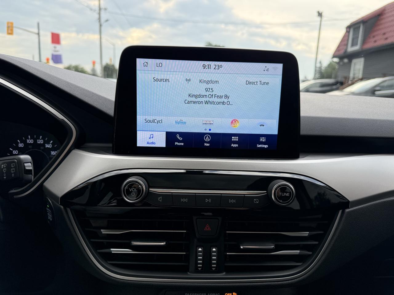 2020 Ford Escape SEL AWD Photo