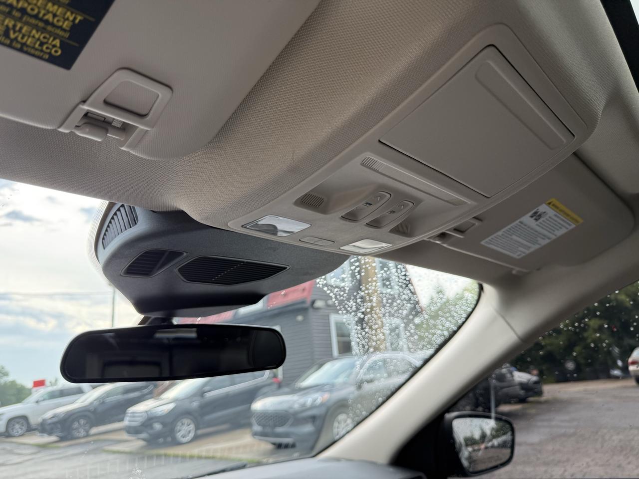 2020 Ford Escape SEL AWD Photo