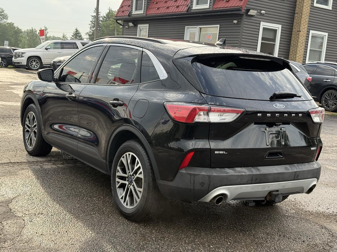 2020 Ford Escape SEL AWD Photo