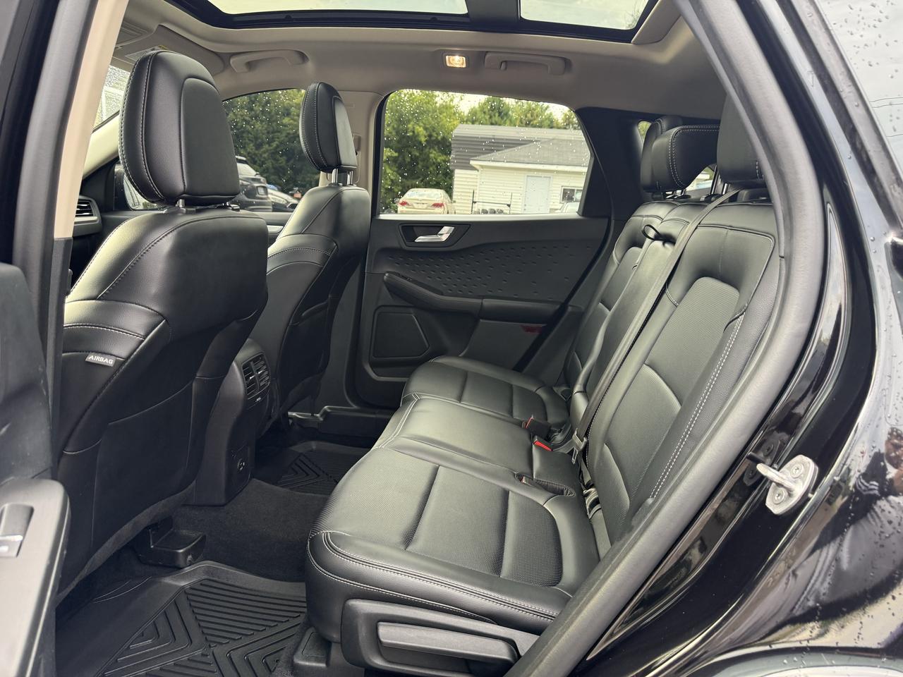 2020 Ford Escape SEL AWD Photo