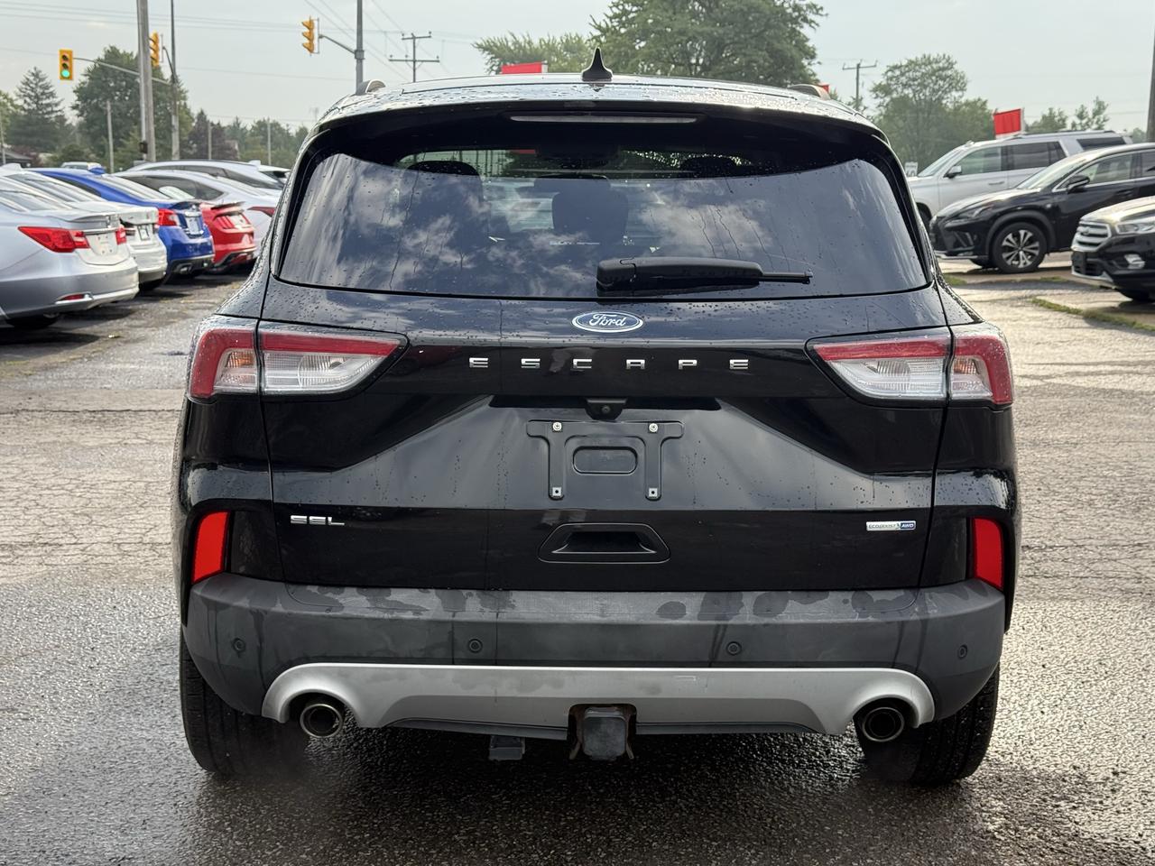 2020 Ford Escape SEL AWD Photo3