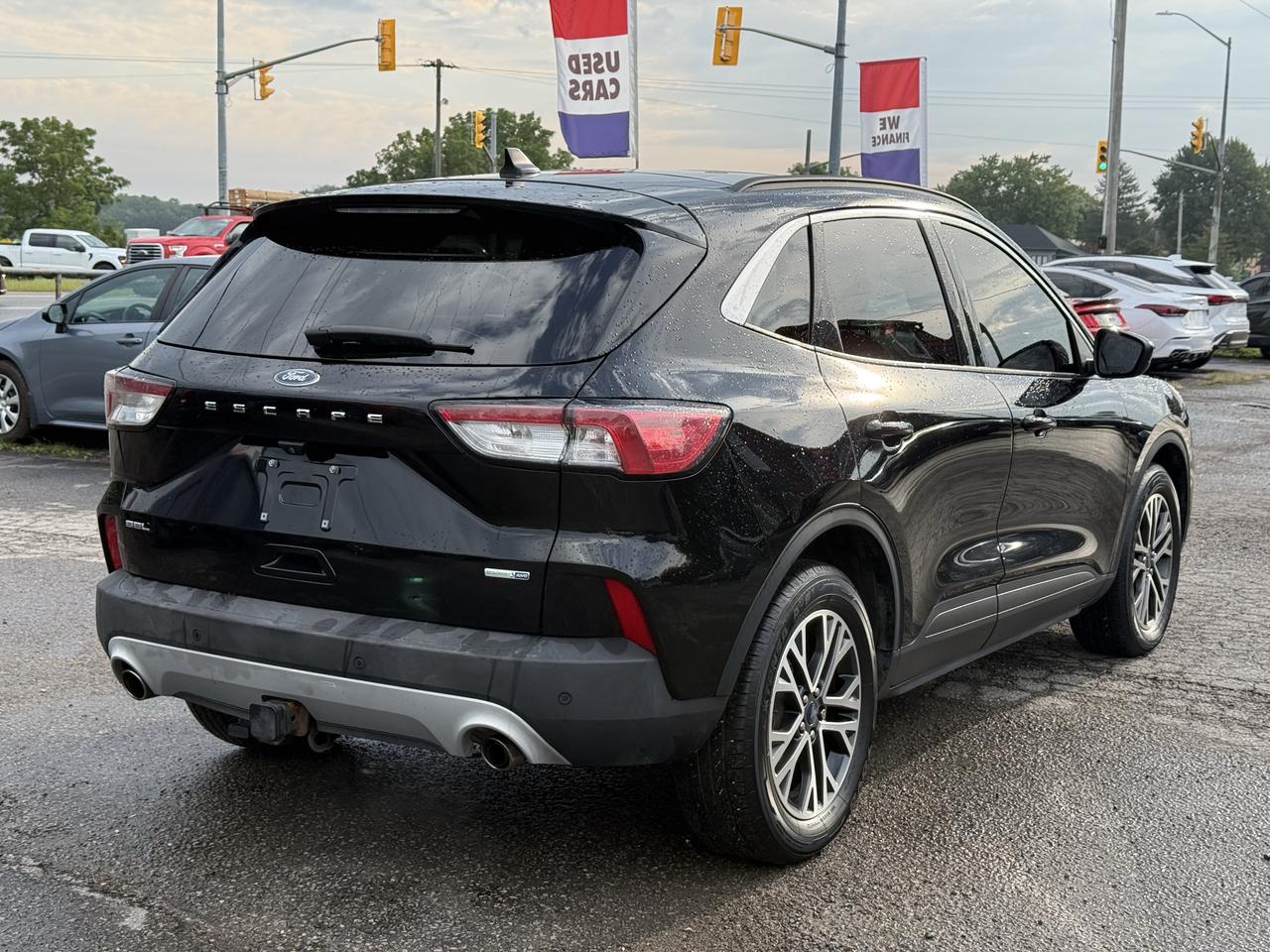 2020 Ford Escape SEL AWD Photo