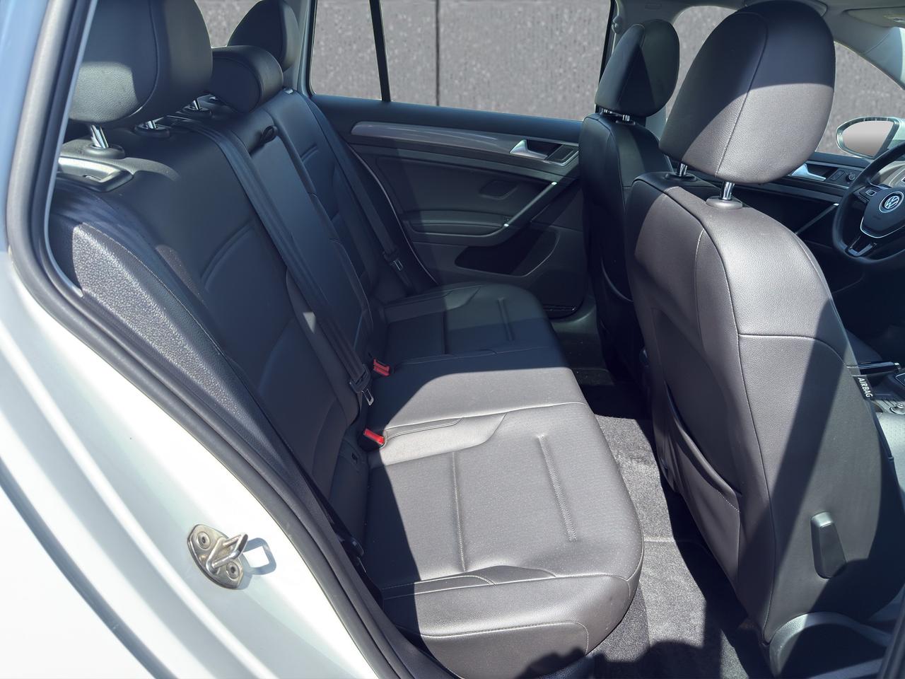 2019 Volkswagen Golf Alltrack HIGHLINE Photo