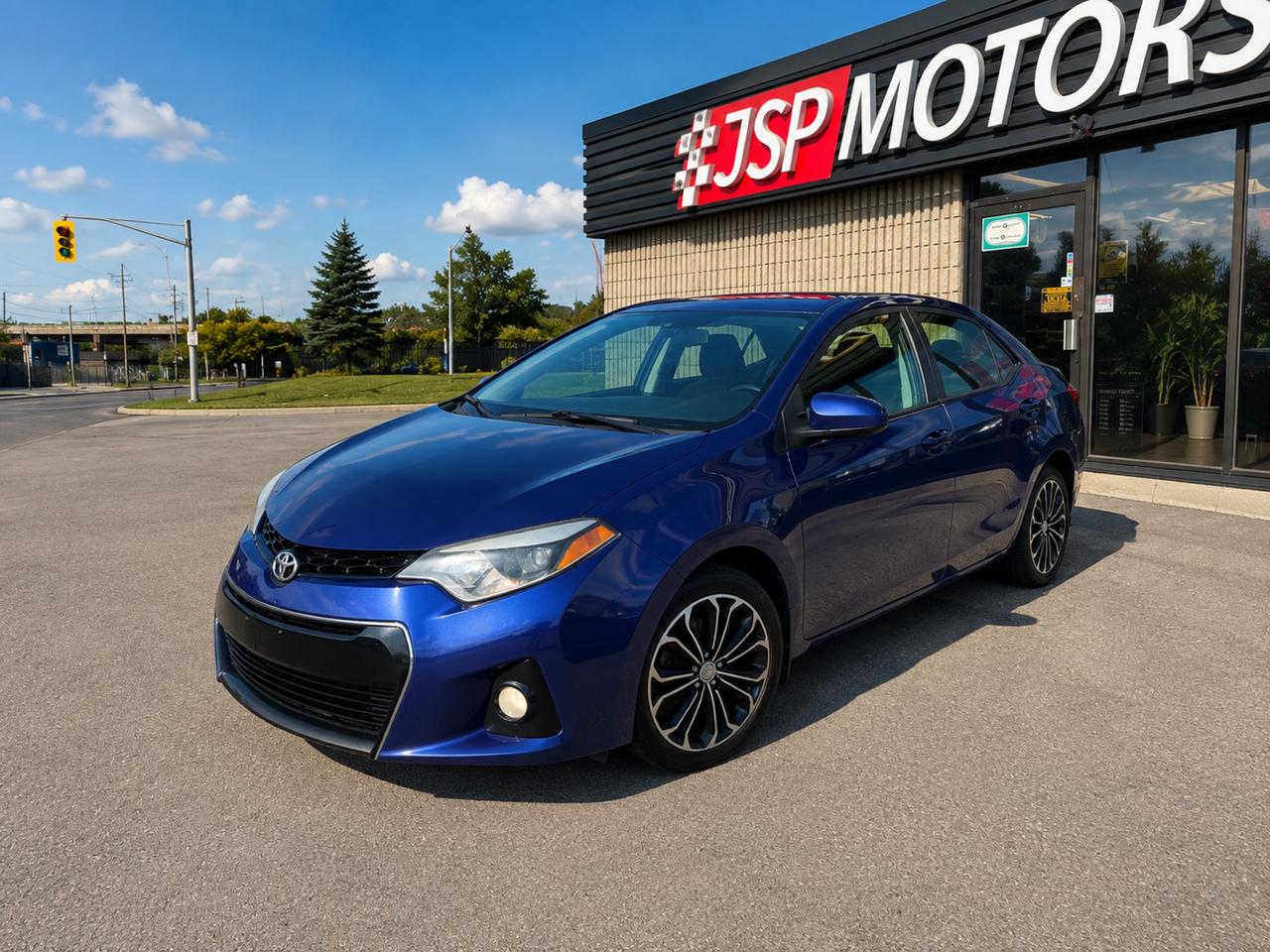 2014 Toyota Corolla CE Photo5