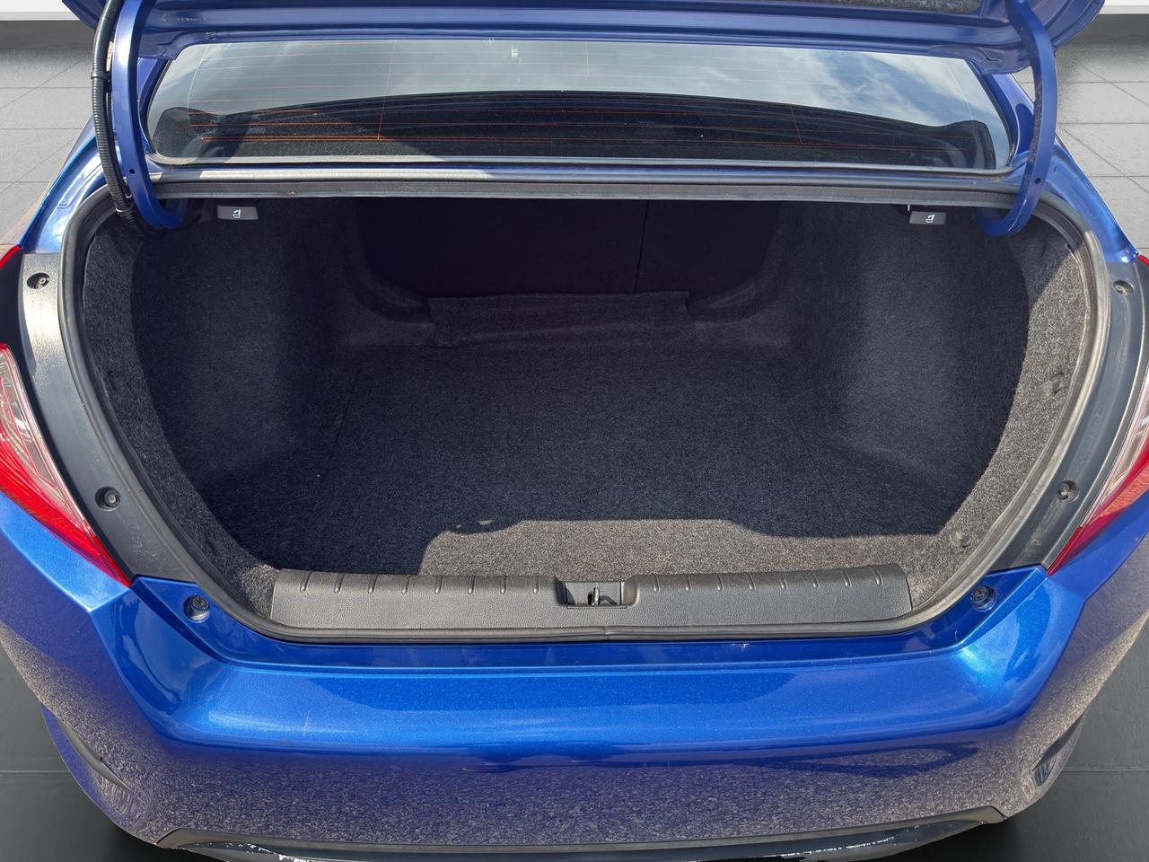 2019 Honda Civic LX Photo