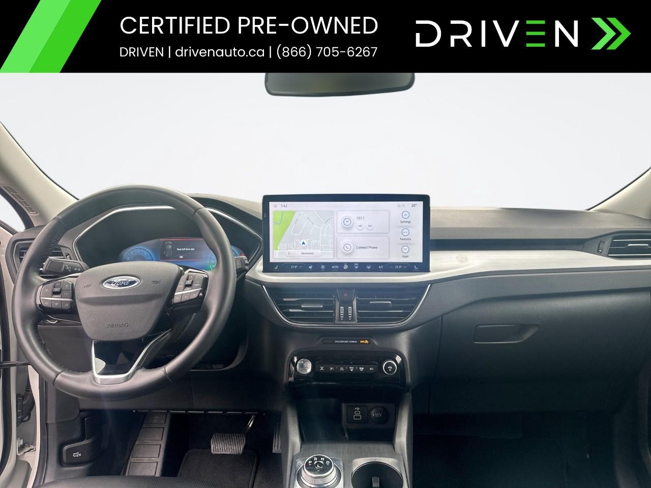 2024 Ford Escape Platinum AWD Photo
