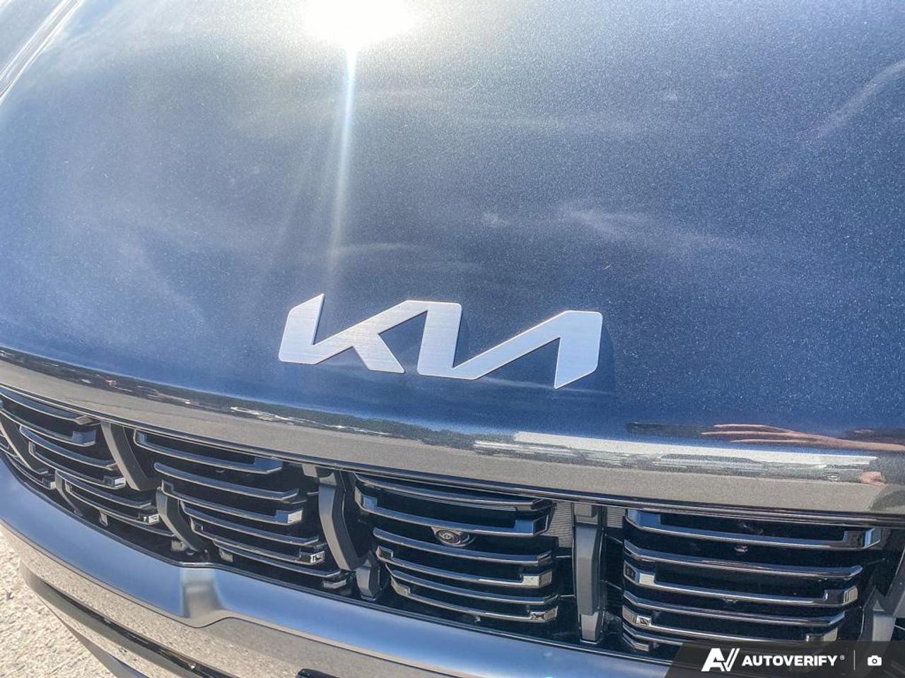 2024 Kia Sorento 2.5T X-Line LIKE NEW | POWER MOONROOF | APPLE CARPLAY Photo