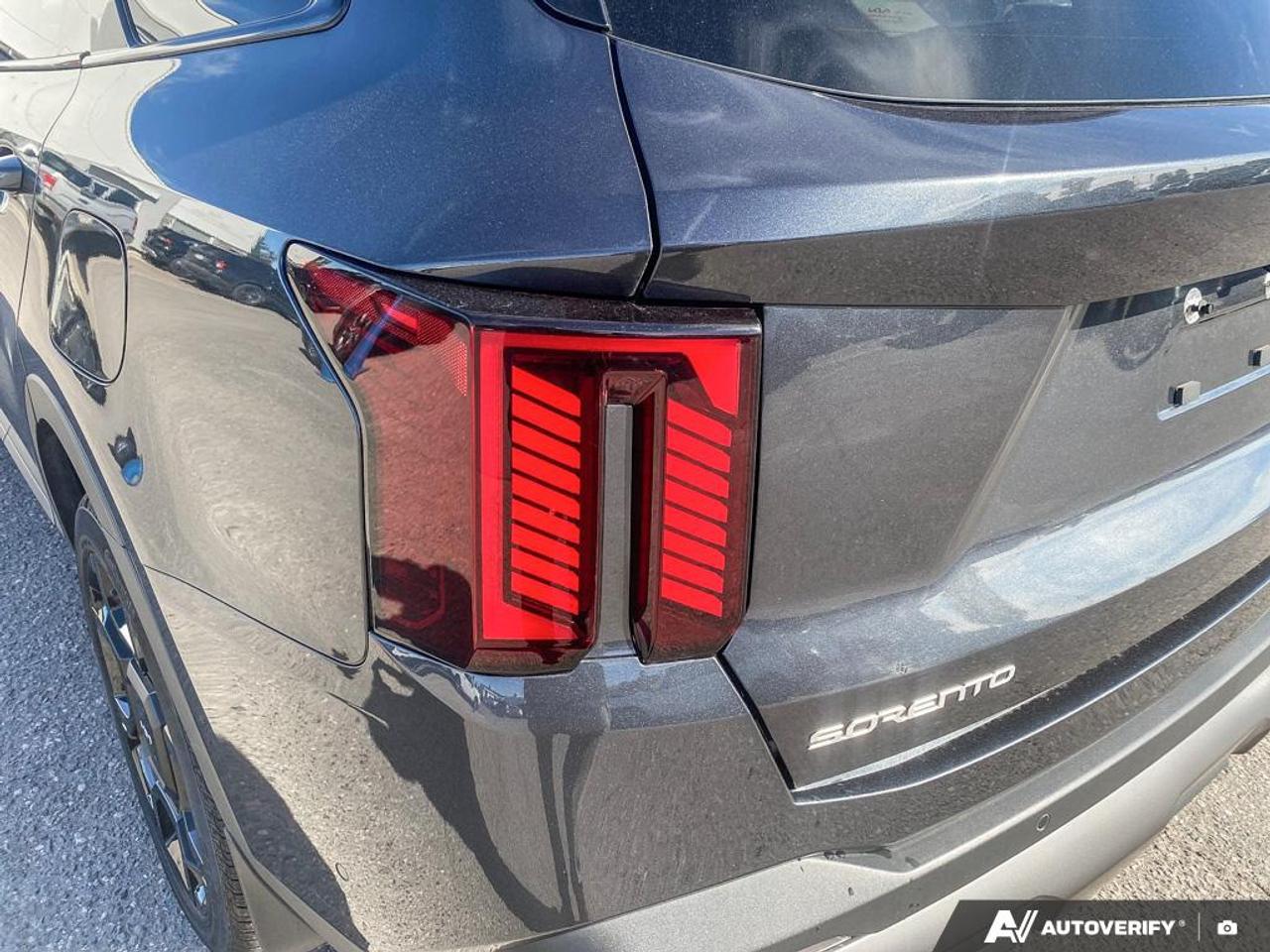 2024 Kia Sorento 2.5T X-Line LIKE NEW | POWER MOONROOF | APPLE CARPLAY Photo