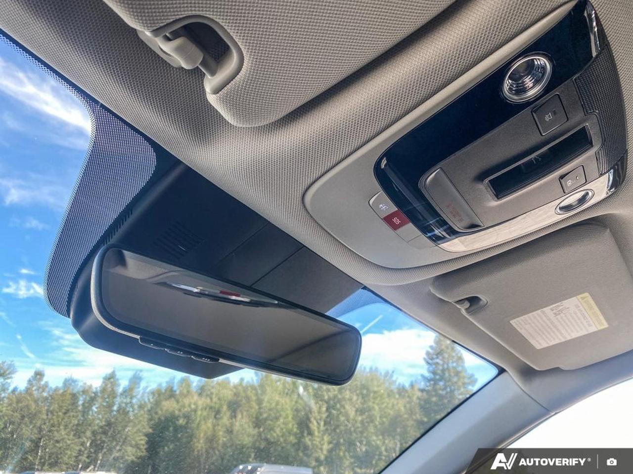 2024 Kia Sorento 2.5T X-Line LIKE NEW | POWER MOONROOF | APPLE CARPLAY Photo