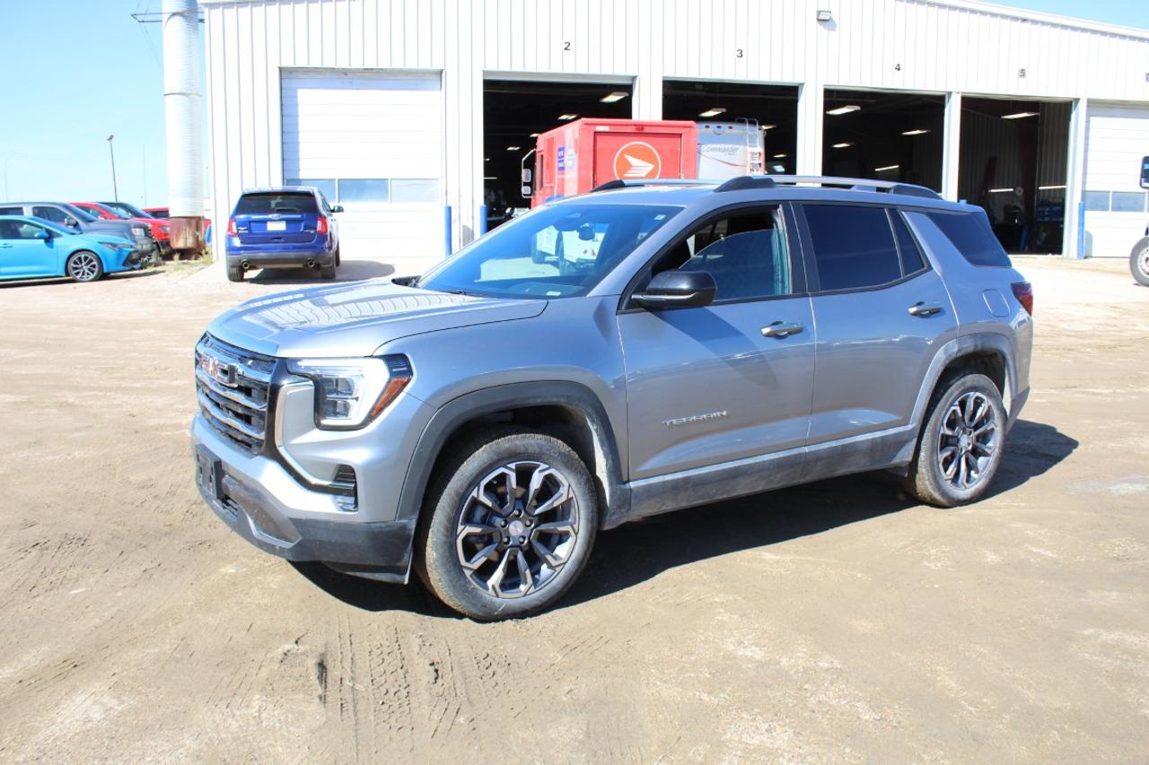 2026 GMC Terrain Elevation AWD w/Htd Leather, NAV, BUC - Photo #1