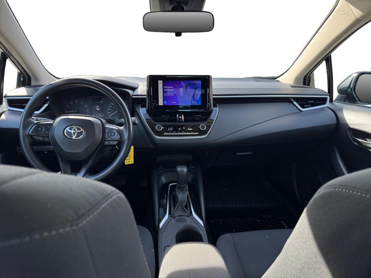 2023 Toyota Corolla LE Photo