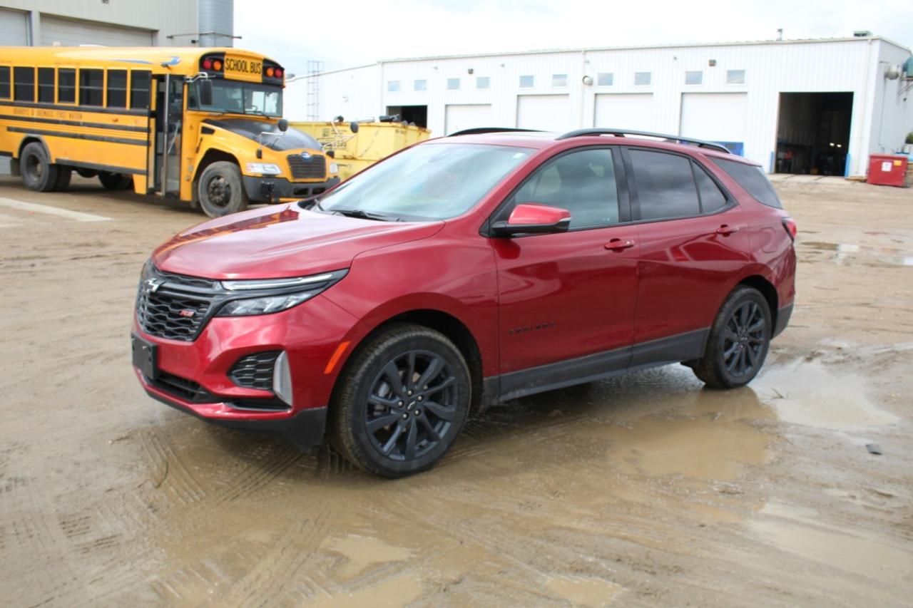 2024 Chevrolet Equinox RS AWD w/Htd cloth, pano S/R, BUC - Photo #1