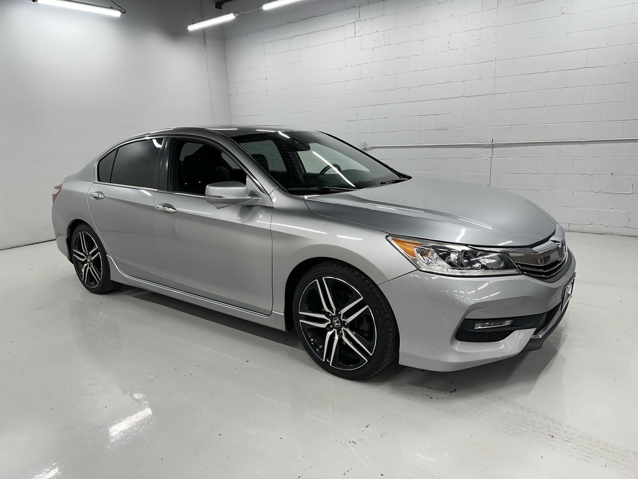 2017 Honda Accord 4dr I4 CVT Sport w/Honda Sensing Photo1