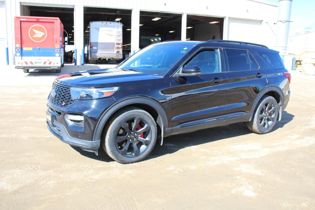 2023 Ford Explorer ST w/H&C Leather, pano S/R, NAV, BUC - Photo #1