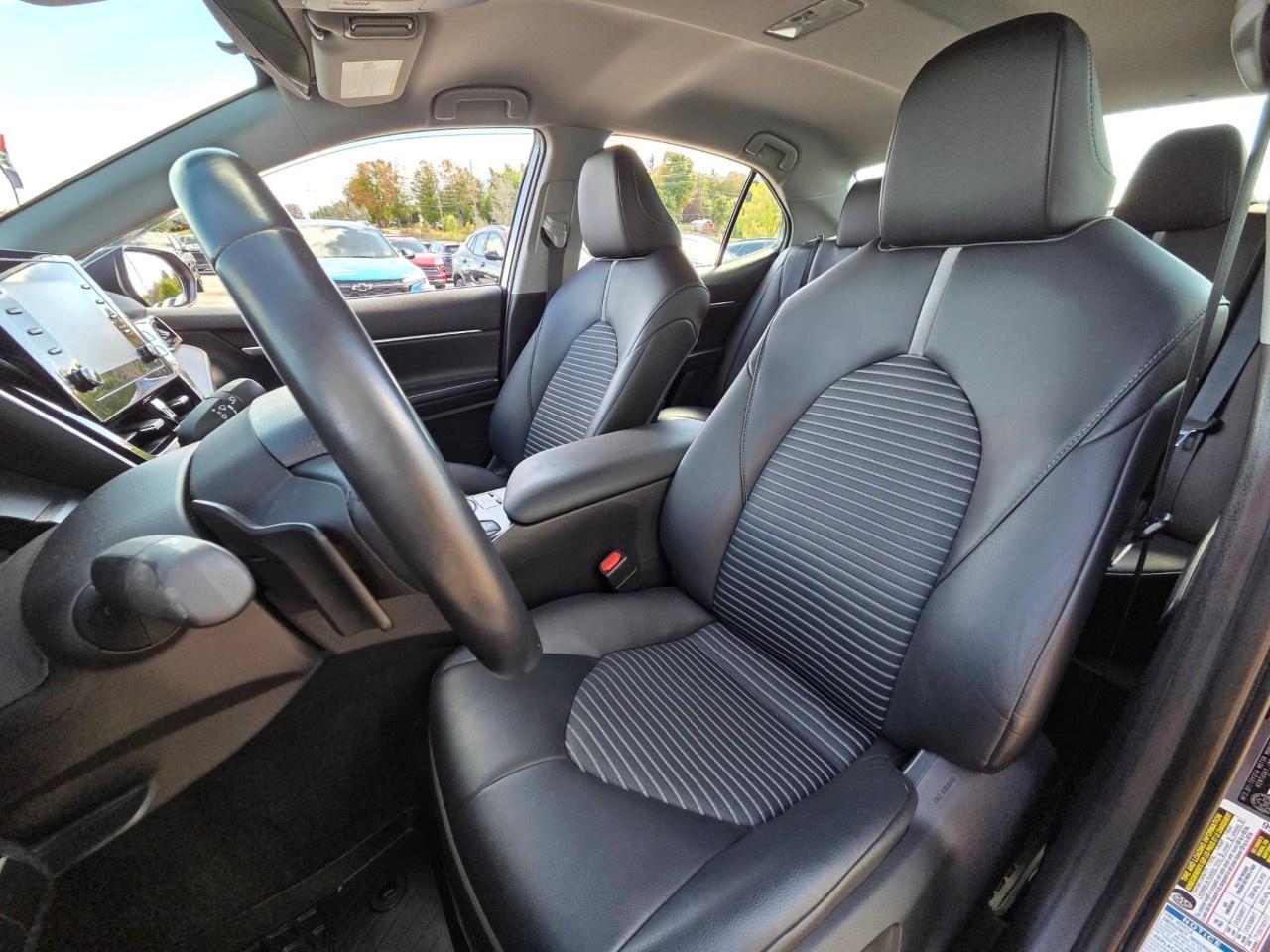 2021 Toyota Camry SE Auto AWD Photo