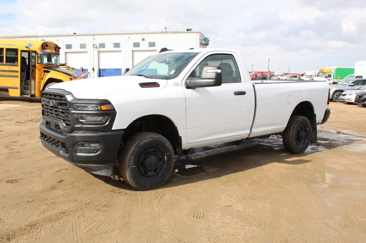 2025 RAM 2500 Tradesman 4x4 Reg Cab 8' Box w/Leather, NAV, BUC - Photo #1