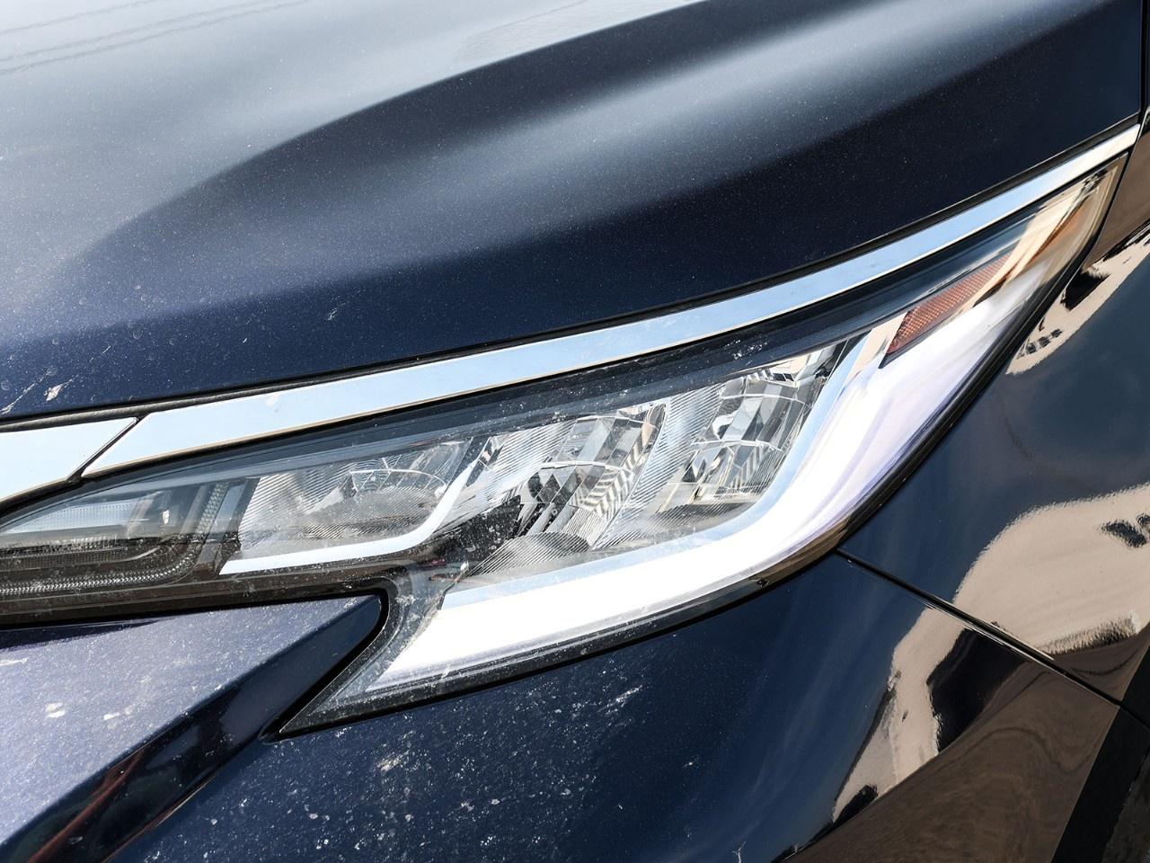 2024 Toyota Sienna LIMITED 7-Passenger AWD Photo