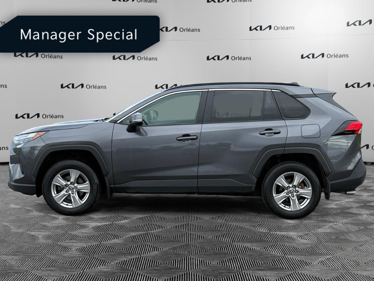 2024 Toyota RAV4 XLE AWD Photo