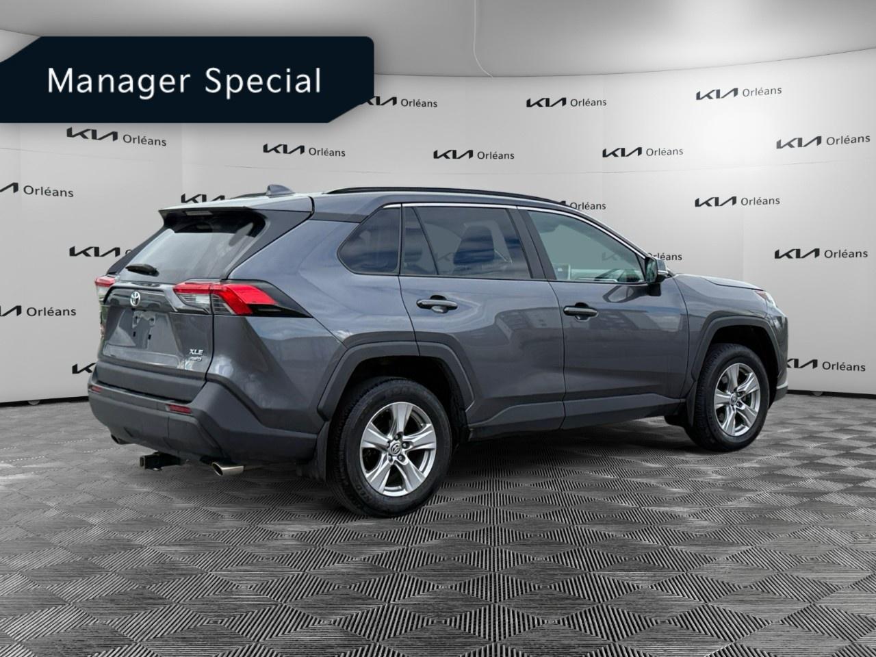 2024 Toyota RAV4 XLE AWD Photo