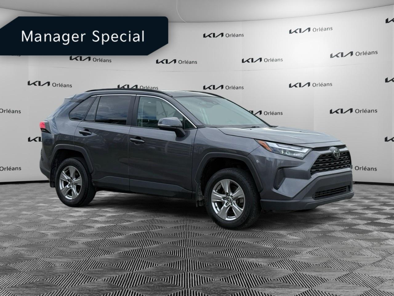 2024 Toyota RAV4 XLE AWD Photo