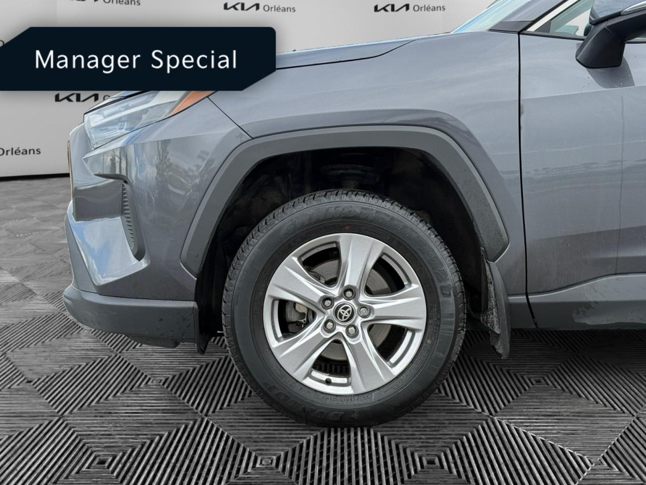 2024 Toyota RAV4 XLE AWD Photo