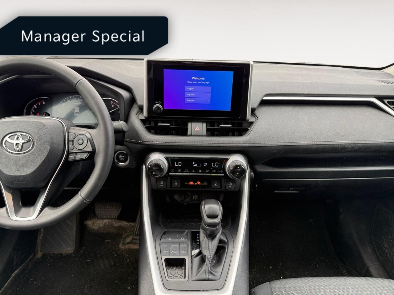 2024 Toyota RAV4 XLE AWD Photo