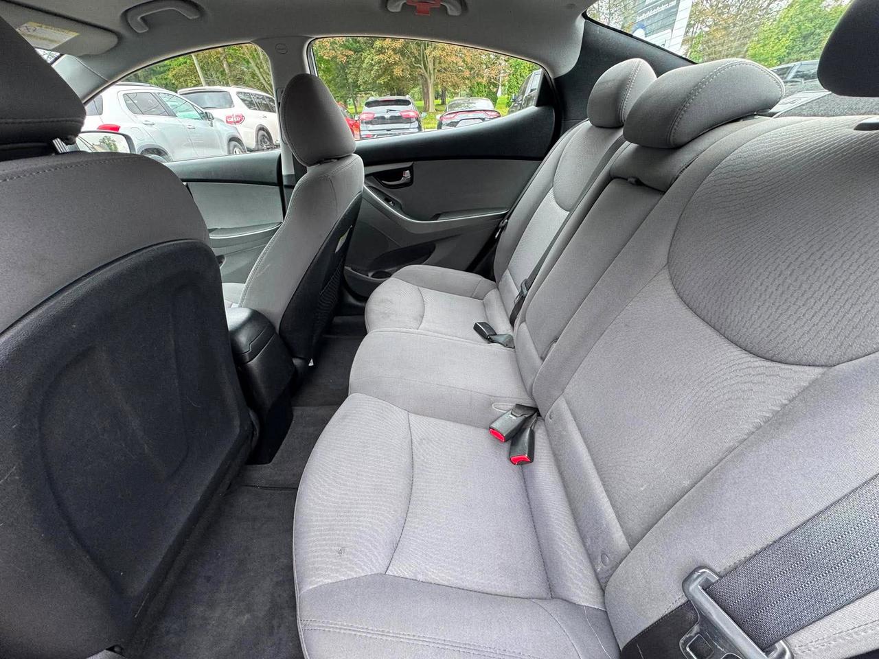 2014 Hyundai Elantra 4dr Sdn Man GL - Photo #12