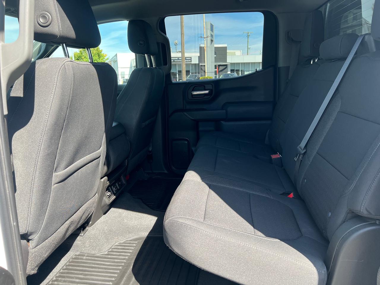 2021 Chevrolet Silverado 1500 LT Photo