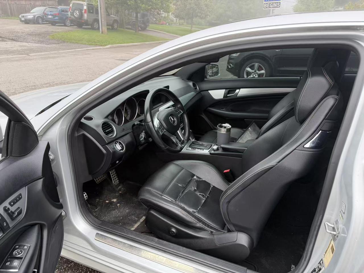 2012 Mercedes-Benz C-Class 2DR CPE C 250 RWD Photo