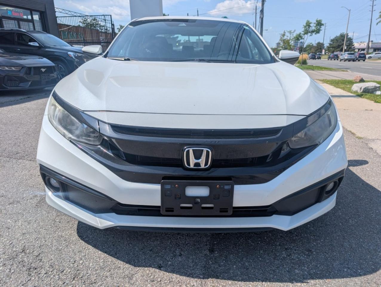 2019 Honda Civic SPORT /CARPLAY /SUNROOF /REAR CAMERA /HONDA SENSE Photo