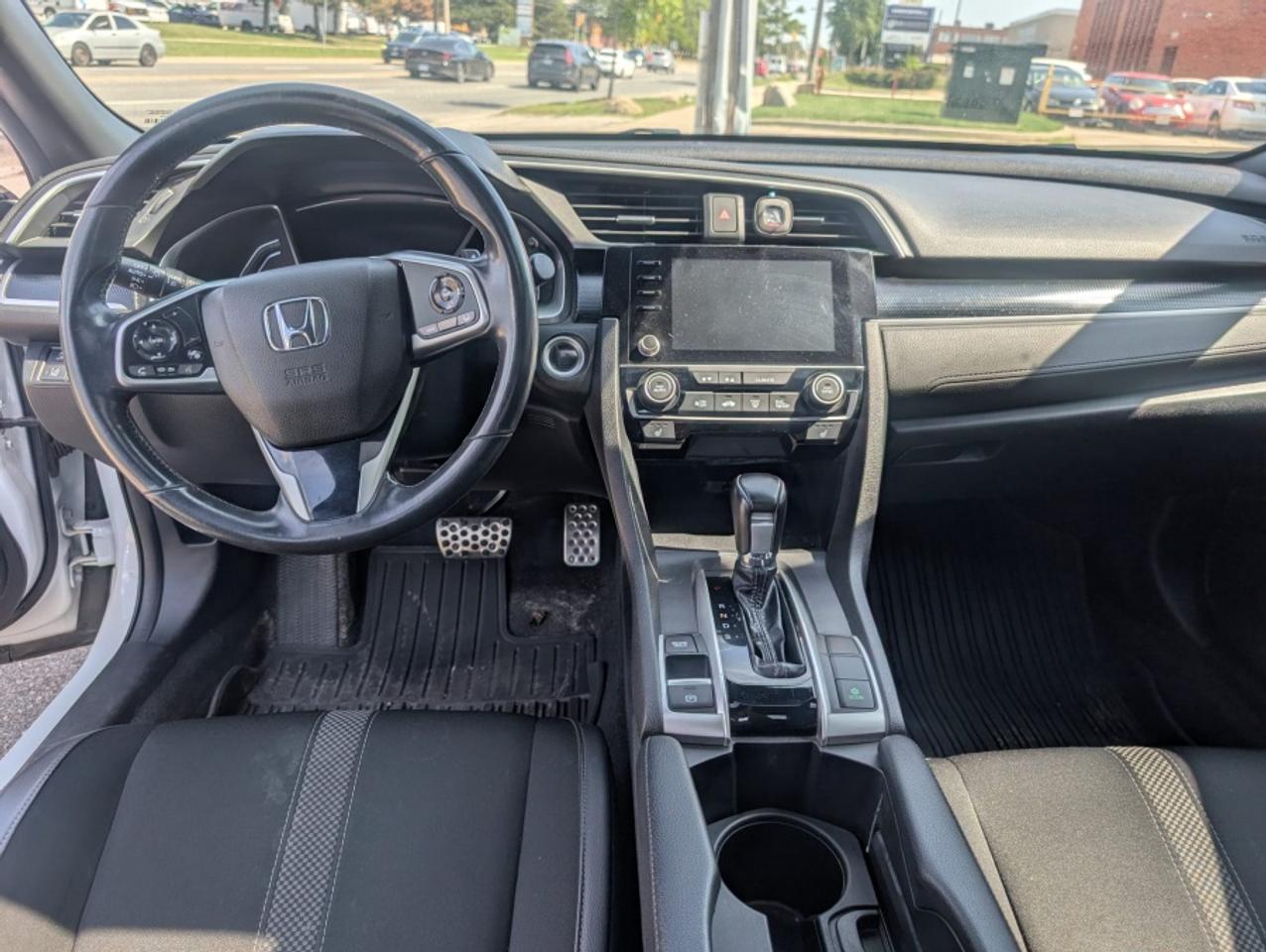 2019 Honda Civic SPORT /CARPLAY /SUNROOF /REAR CAMERA /HONDA SENSE - Photo #11