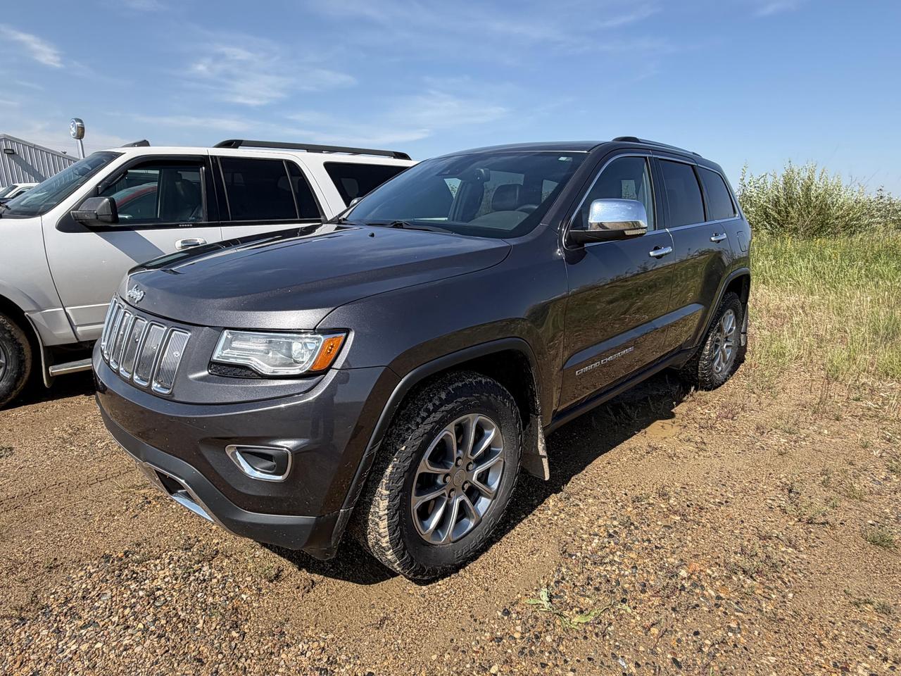 2016 Jeep Grand Cherokee Limited Photo2