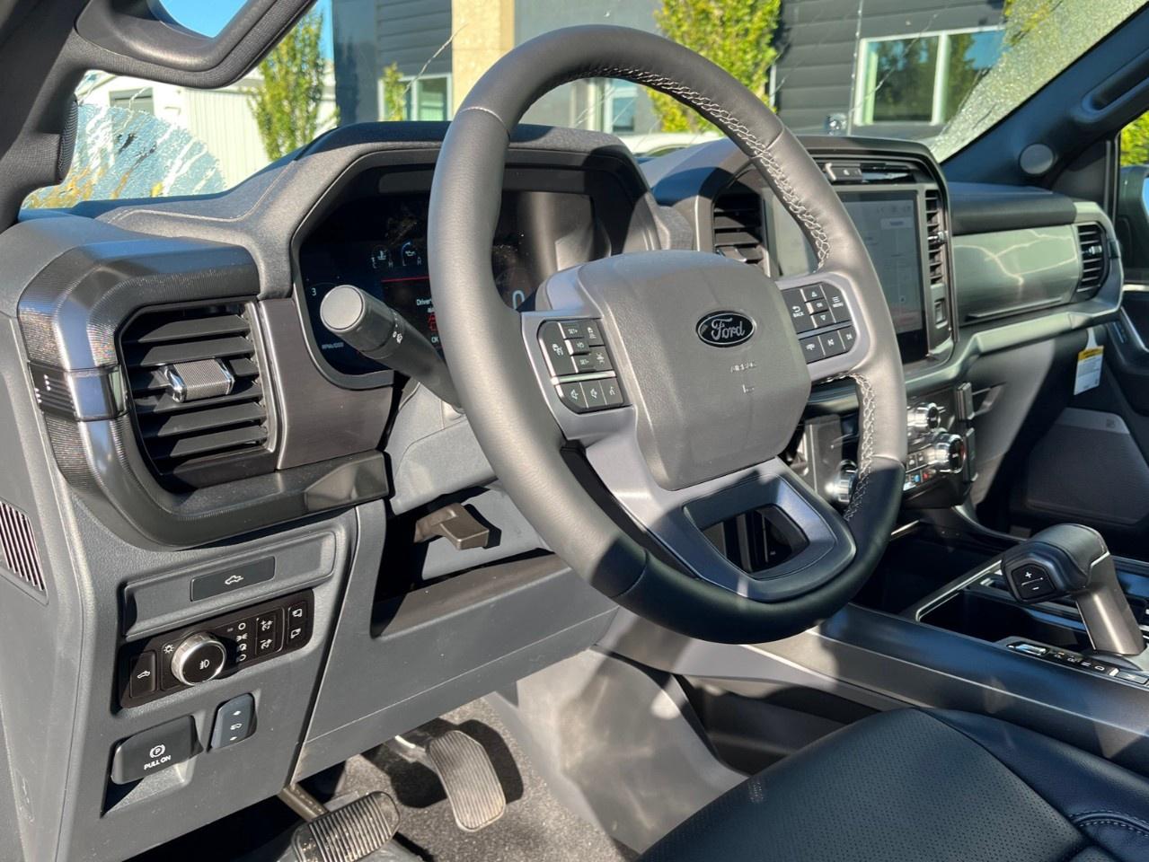 2026 Ford F-150 Lariat 4WD SuperCrew 5.5' Box Photo