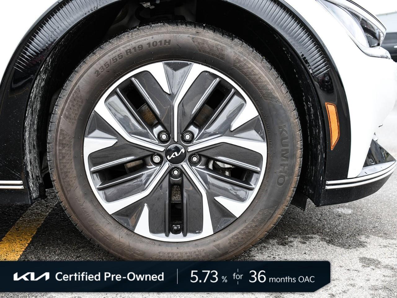 2024 Kia EV6 2024 Kia EV6 - Land | Certified Pre-Owned | Low KMs | Accident Free | Stock #LK00979T Photo