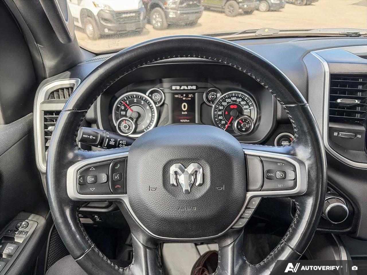 2022 RAM 1500 Big Horn APPLE CARPLAY & ANDROID AUTO Photo