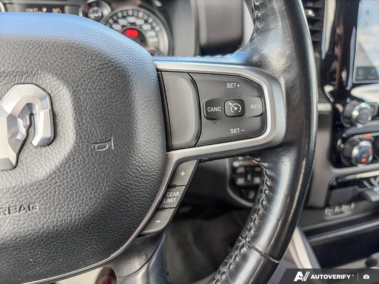 2022 RAM 1500 Big Horn APPLE CARPLAY & ANDROID AUTO Photo