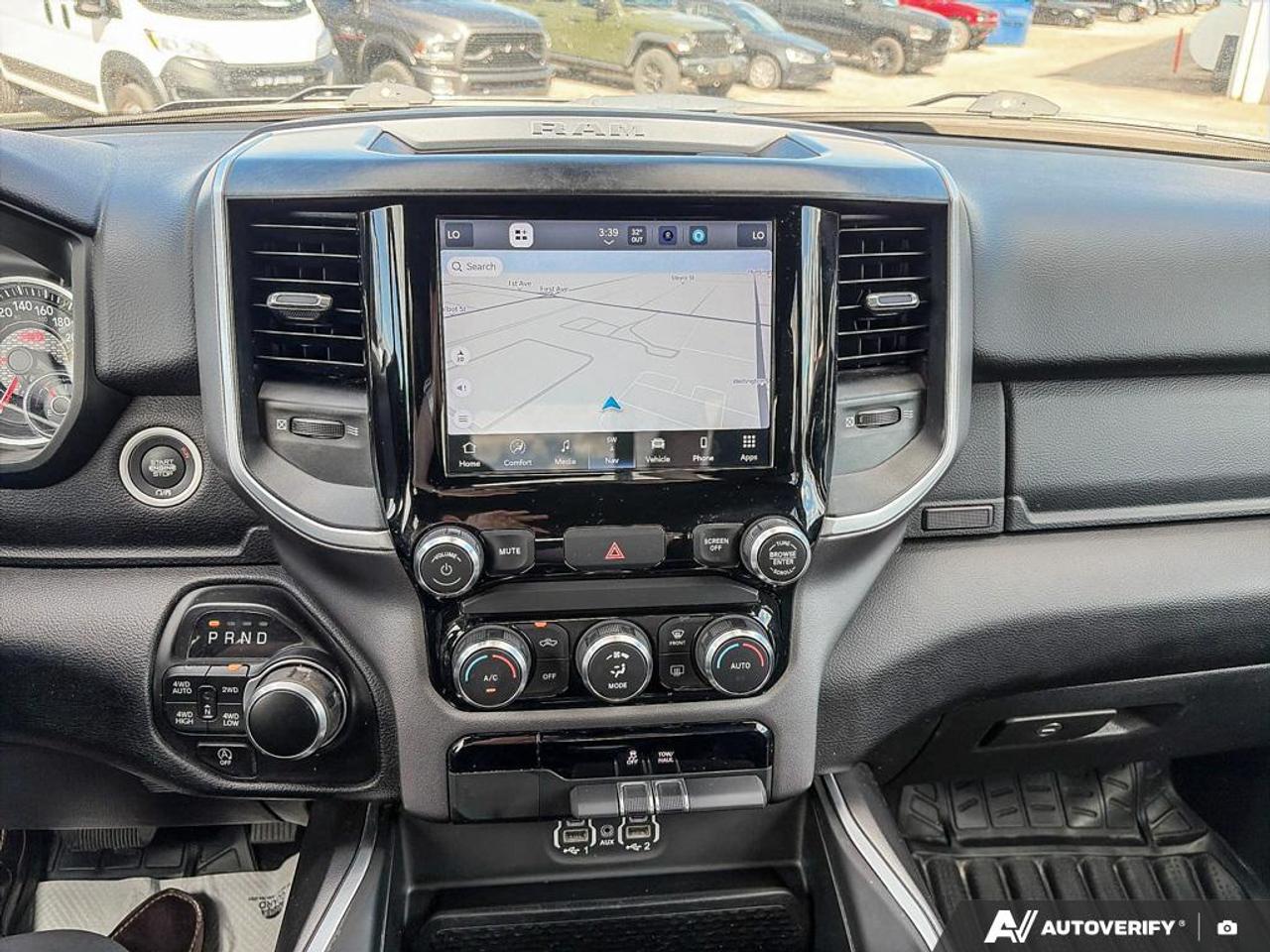 2022 RAM 1500 Big Horn APPLE CARPLAY & ANDROID AUTO Photo