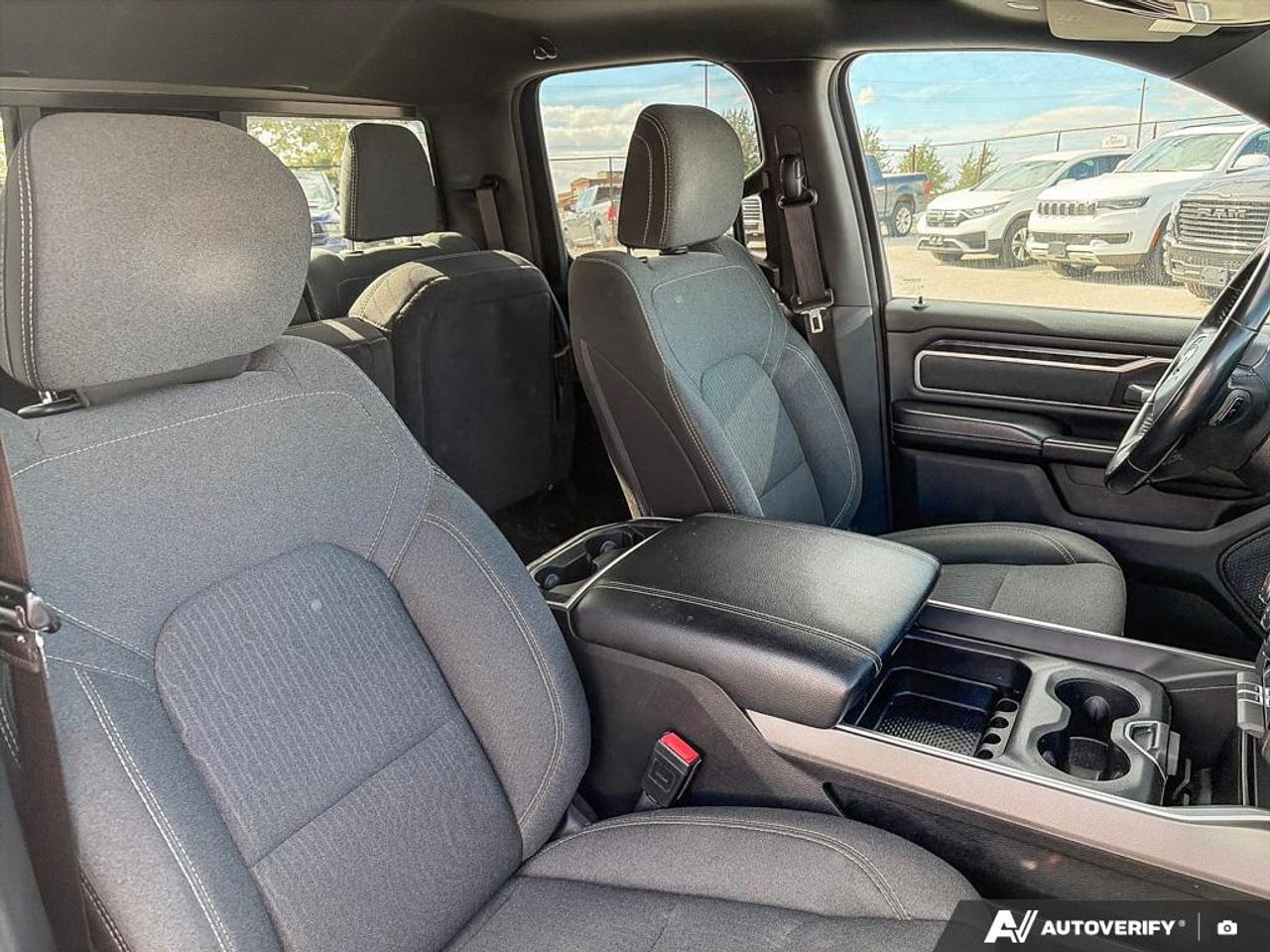 2022 RAM 1500 Big Horn APPLE CARPLAY & ANDROID AUTO Photo