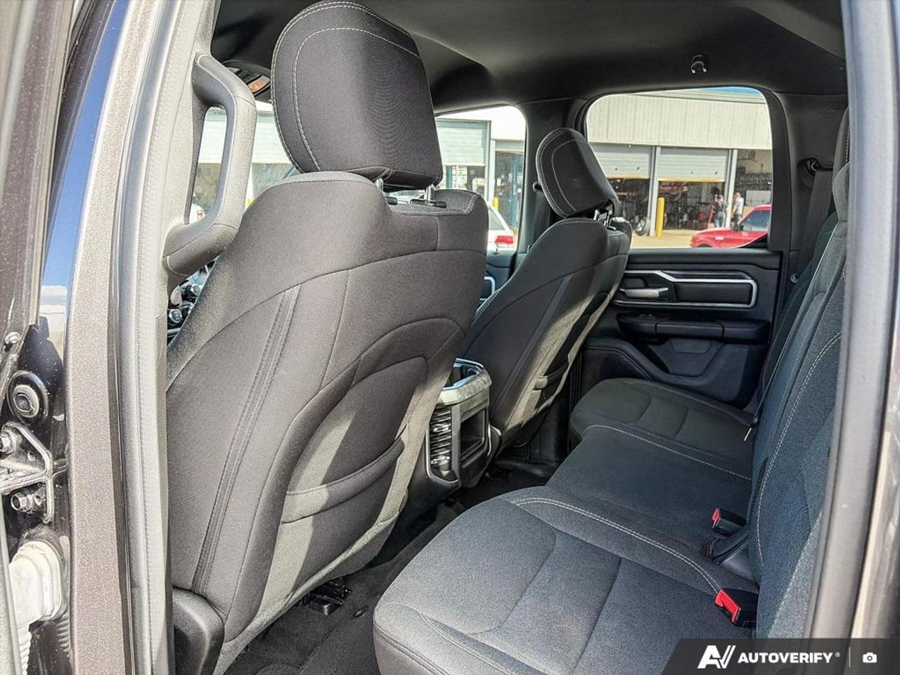 2022 RAM 1500 Big Horn APPLE CARPLAY & ANDROID AUTO Photo