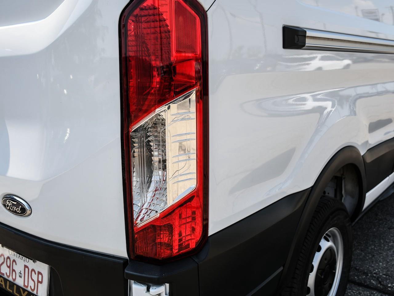2025 Ford Transit 250  Photo
