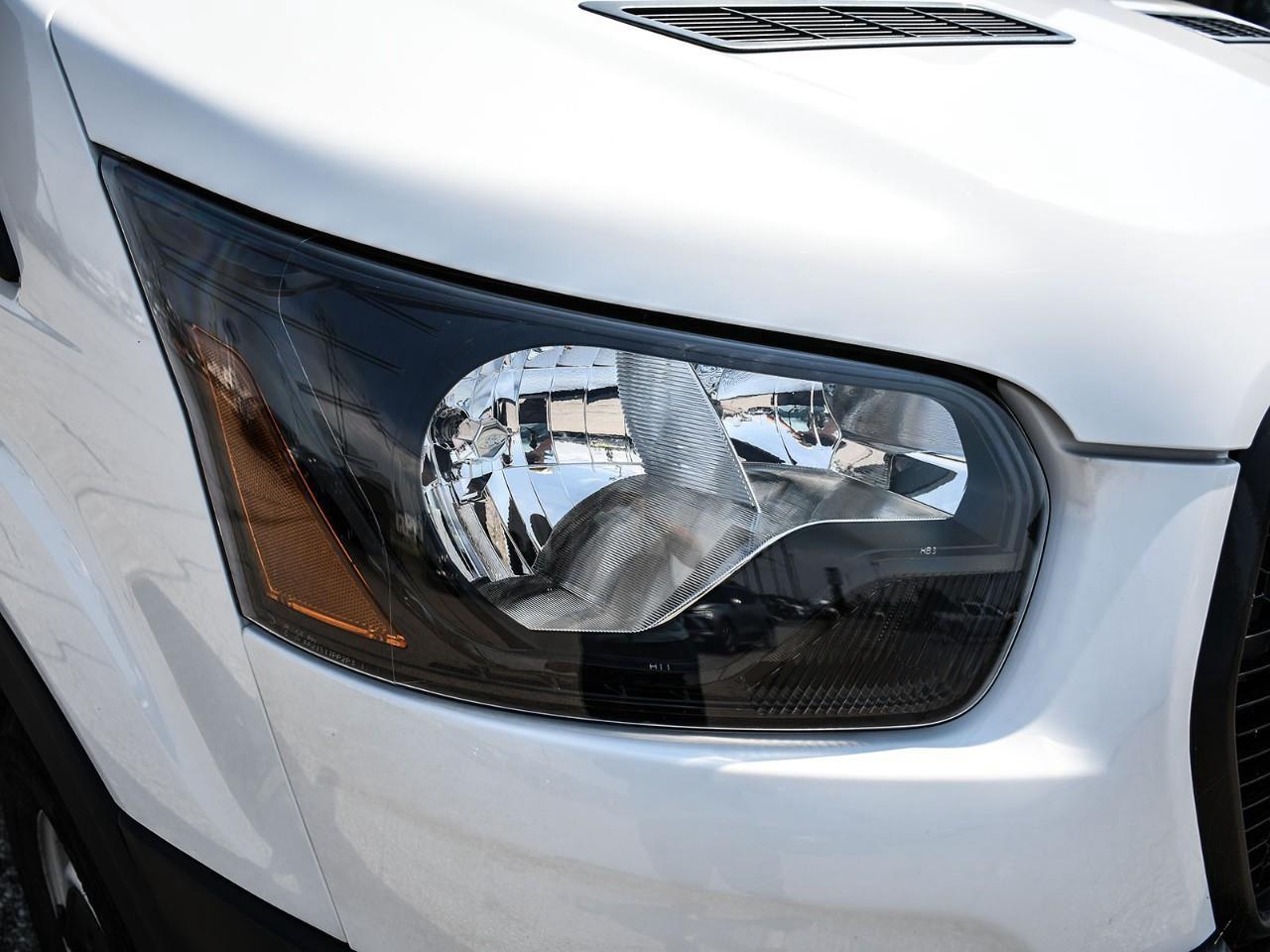 2025 Ford Transit 250  Photo