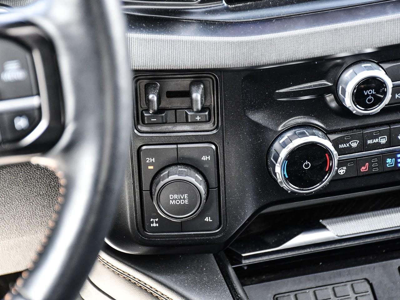 2024 Ford F-250 Platinum NAV | SUNROOF | HTD & COOLED SEATS | 5TH WHEEL PREP PKG Photo