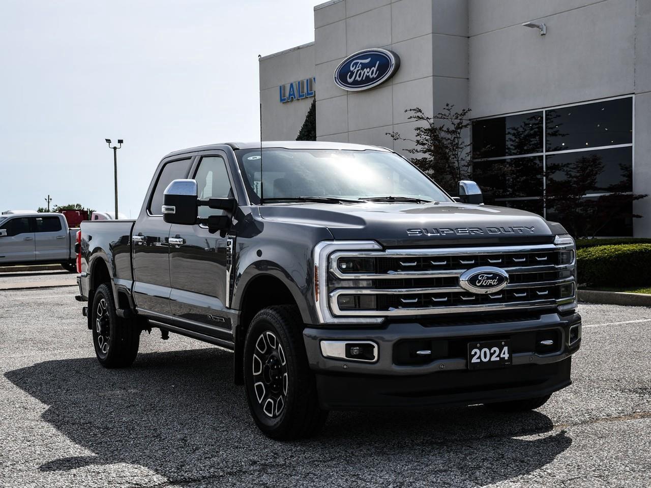 2024 Ford F-250 Platinum NAV | SUNROOF | HTD & COOLED SEATS | 5TH WHEEL PREP PKG Photo