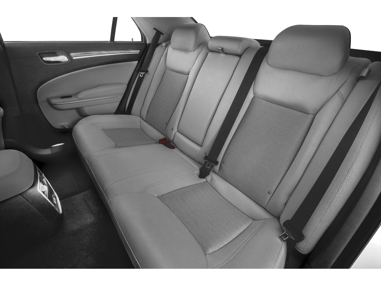 2021 Chrysler 300 300S Photo5