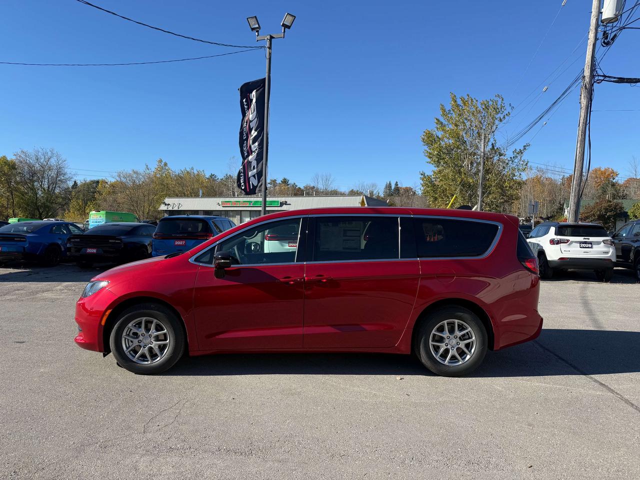 2027 Dodge Grand Caravan SXT Photo